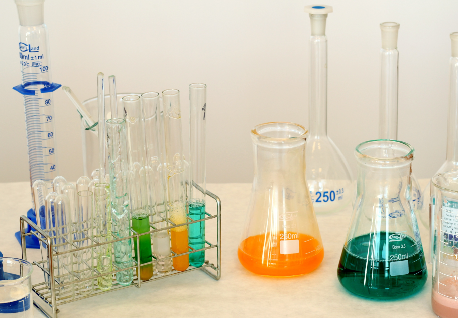 恒譜生未知成分分析服務(wù)——解鎖復(fù)雜化學(xué)品的秘密！